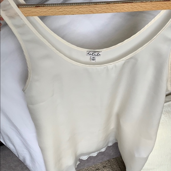 Aritzia Talula Tank Top - Picture 5 of 6